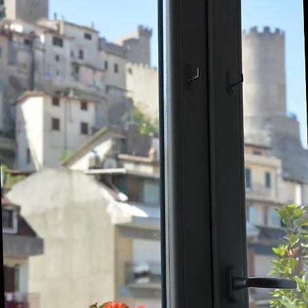 Appio Claudio Tre Oda ve Kahvaltı Itri