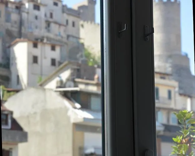 Appio Claudio Tre Panzió Itri