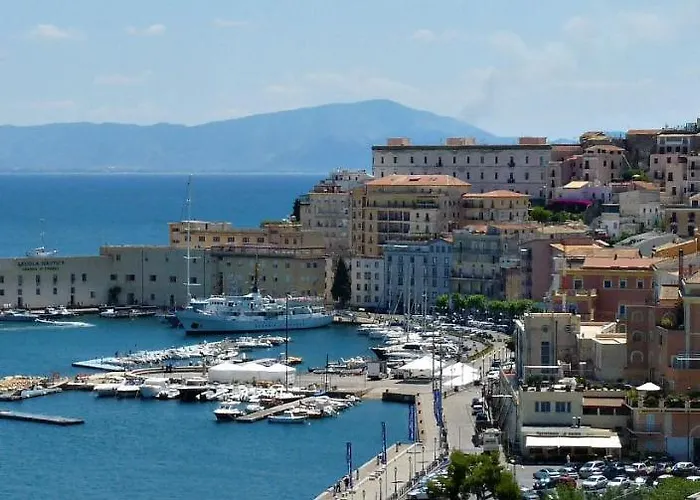 Appio Claudio Tre Bed & Breakfast